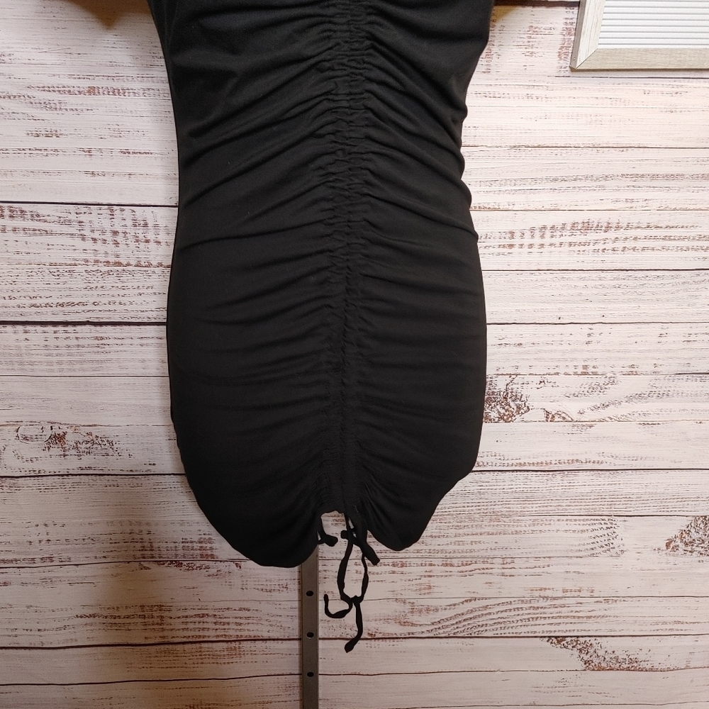 REVOLVE Superdown Ruched Dress Size M - Picture 4 of 14